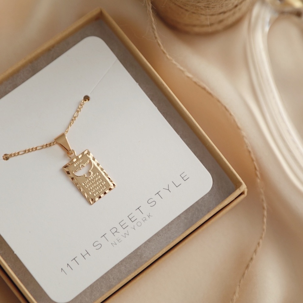 Dove Spirit Necklace | 18k Gold Filled - Picture 3 of 7